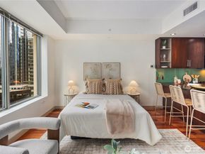 900 Lenora Street W702, Seattle WA 98121