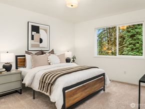 329 NE 185th Street, Shoreline WA 98155