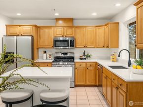 329 NE 185th Street, Shoreline WA 98155