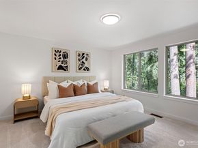 4800 152nd Place SE, Bellevue WA 98006