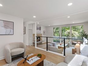 4800 152nd Place SE, Bellevue WA 98006