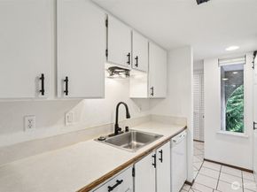 10125 SE 235th Place C306, Kent WA 98031