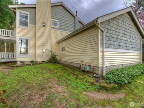 714 228th Street SW O101, Bothell WA 98021