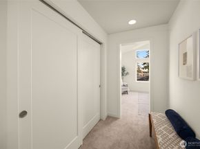 8327 B 12th Avenue NW, Seattle WA 98117