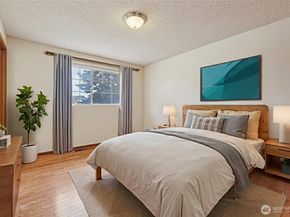 11208 SE 234th Place, Kent WA 98031