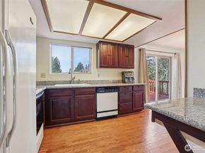11208 SE 234th Place, Kent WA 98031