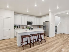 6168 Telford Way SW 411, Port Orchard WA 98367