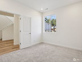 6168 Telford Way SW 411, Port Orchard WA 98367