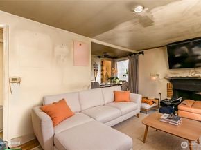 4856 20th Avenue S, Seattle WA 98109