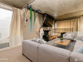 4856 20th Avenue S, Seattle WA 98109