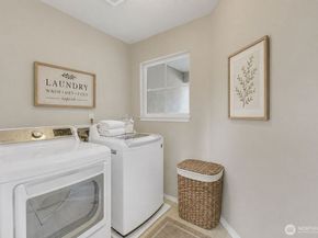 18397 NE 97th Court, Redmond WA 98052