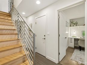 1523 NW 64th Street B, Seattle WA 98107