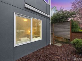 1523 NW 64th Street B, Seattle WA 98107