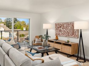 2501 Canterbury Lane E 322, Seattle WA 98112