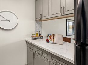 2501 Canterbury Lane E 322, Seattle WA 98112