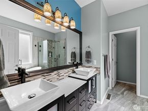 19812 13th Place W, Lynnwood WA 98036