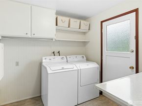 16602 NE 18th Street, Bellevue WA 98008