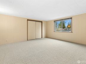 16602 NE 18th Street, Bellevue WA 98008