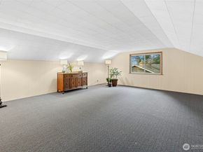 16602 NE 18th Street, Bellevue WA 98008