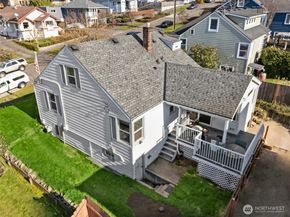 347 NW 52nd Street, Seattle WA 98107