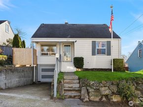 347 NW 52nd Street, Seattle WA 98107