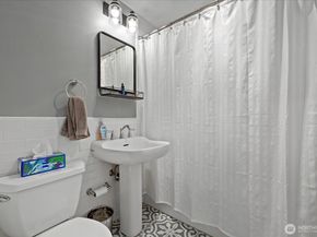347 NW 52nd Street, Seattle WA 98107