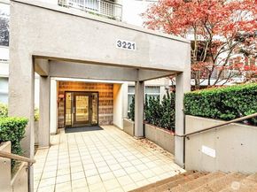 3221 SW Avalon Way 413, Seattle WA 98126