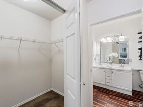 3221 SW Avalon Way 413, Seattle WA 98126