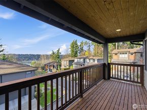 11087 SE 62nd Place, Bellevue WA 98006