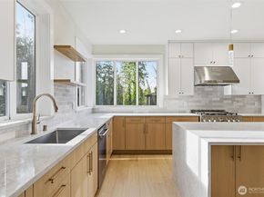 11087 SE 62nd Place, Bellevue WA 98006