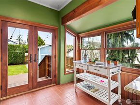 2221 Virginia Avenue, Everett WA 98201