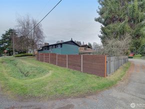 14804 12th Avenue SW, Burien WA 98166