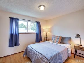 14804 12th Avenue SW, Burien WA 98166