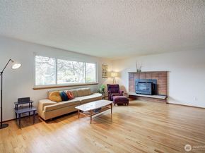 14804 12th Avenue SW, Burien WA 98166