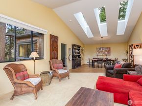 8931 50th Place W, Mukilteo WA 98275