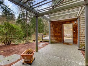 8931 50th Place W, Mukilteo WA 98275