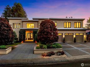 2 Crescent Key SE, Bellevue WA 98006