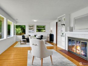 12725 42nd Avenue NE, Seattle WA 98125