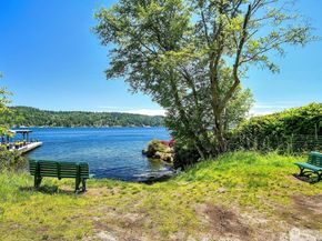 12725 42nd Avenue NE, Seattle WA 98125