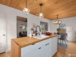 3915 SW Hinds Street, Seattle WA 98116