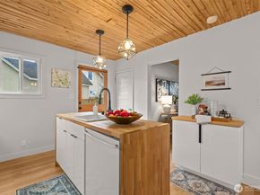 3915 SW Hinds Street, Seattle WA 98116