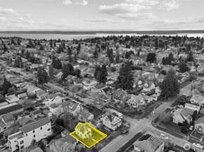 3915 SW Hinds Street, Seattle WA 98116