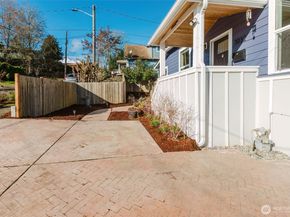 3032 S Dawson Street, Seattle WA 98108