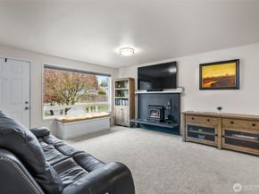 17419 Gravenstein Road, Bothell WA 98012