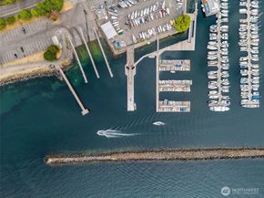 1530 NW Market Street 208, Seattle WA 98107