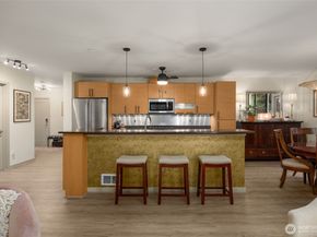 1530 NW Market Street 208, Seattle WA 98107