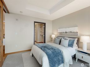 2716 Elliot Avenue 800, Seattle WA 98121