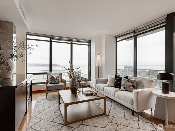 2716 Elliot Avenue 800, Seattle WA 98121