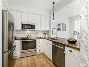 13000 Admiralty Way K103, Everett WA 98204