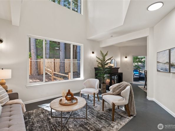 23210 Fitzgerald Road 1, Bothell WA 98021